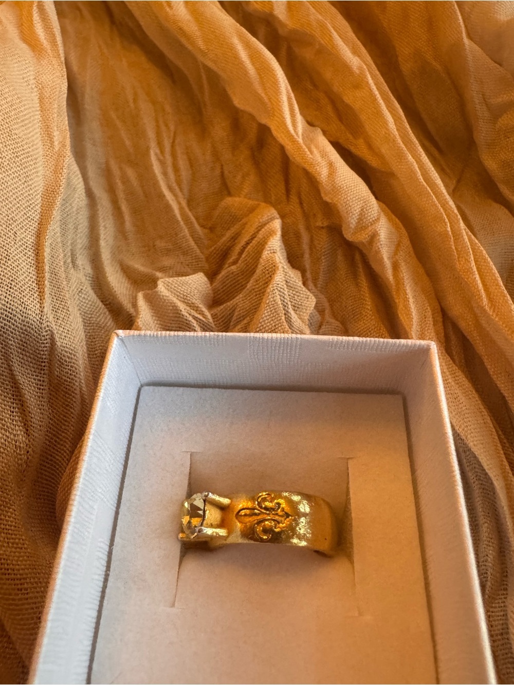 French Kande yellow crystal trio gold Ring - Picture 4 of 5